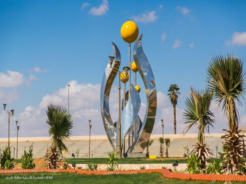 stainless-steel-sculptures